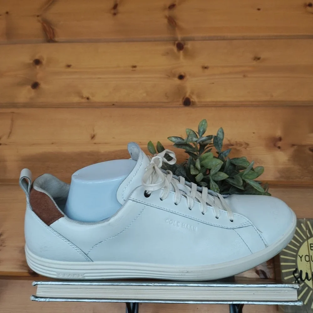 Cole Haan Grand Pro Tennis Sneaker Comfort Shoe White Leather C36922 Preppy 12 M